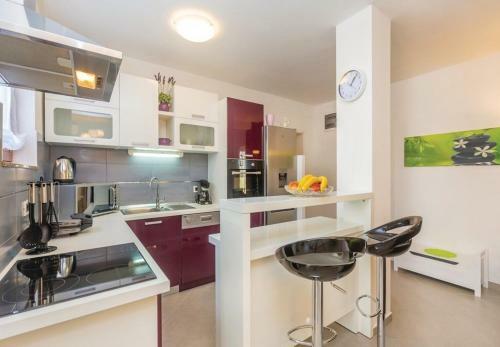 Apartments Ivni - Great View