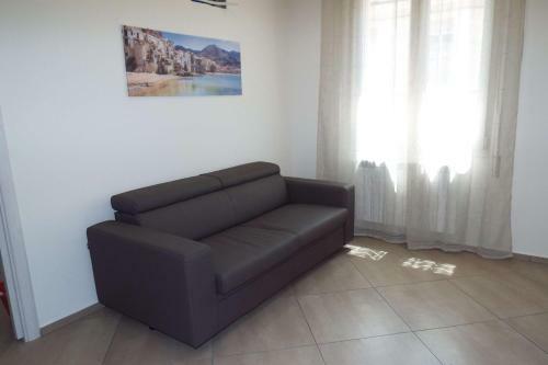Cefal� Studio Room And Apartments