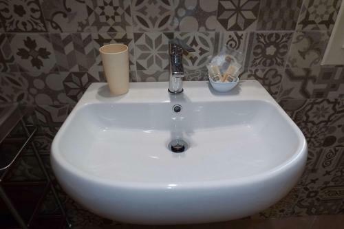 Cefal� Studio Room And Apartments