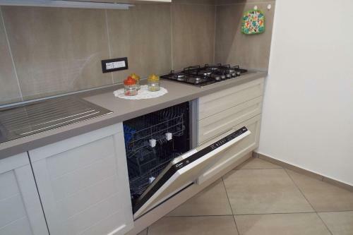 Cefal� Studio Room And Apartments