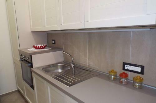 Cefal� Studio Room And Apartments