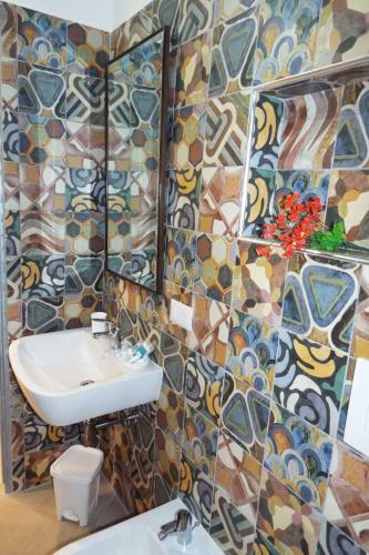 Cefal� Studio Room And Apartments