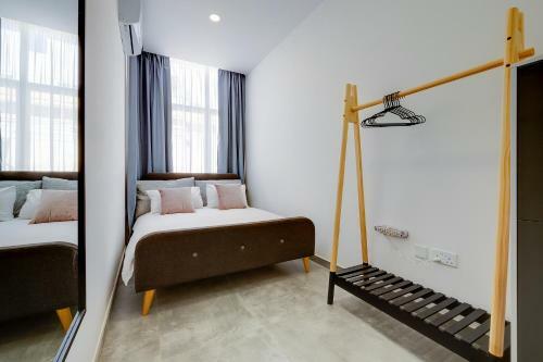 Perfect Location, Idyllic 2br Apartment