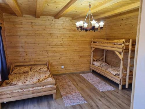 Hostal K�z�pajta Nyaral�
