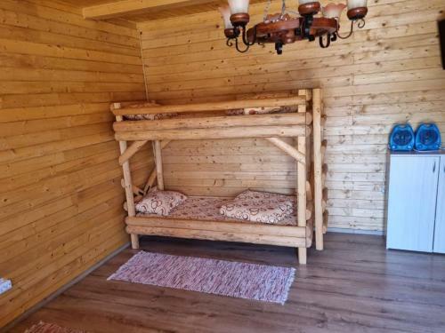 Hostal K�z�pajta Nyaral�