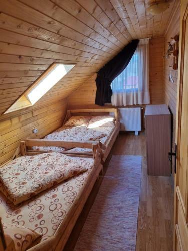 Hostal K�z�pajta Nyaral�