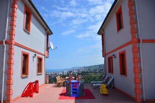 Tay Villa
