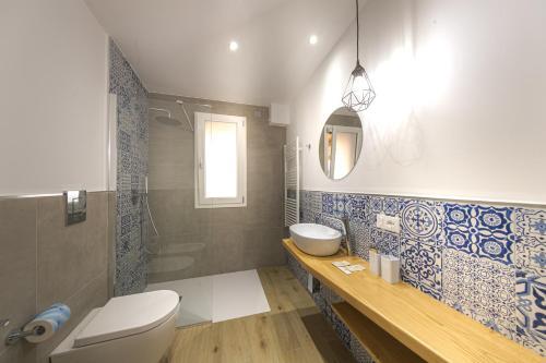 Hostal Coresi Rooms