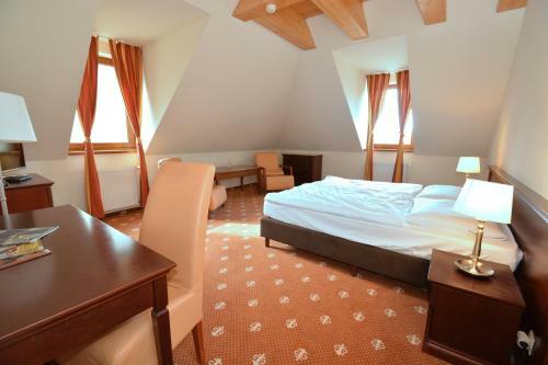 Hotel Hradn� Br�na U Slovanov