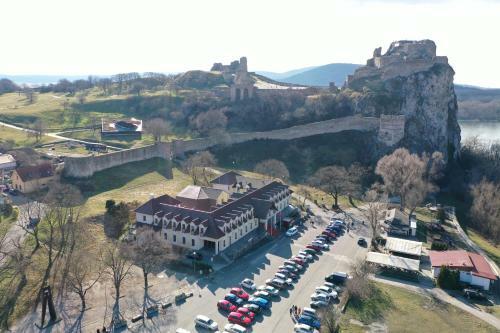 Hotel Hradn� Br�na U Slovanov