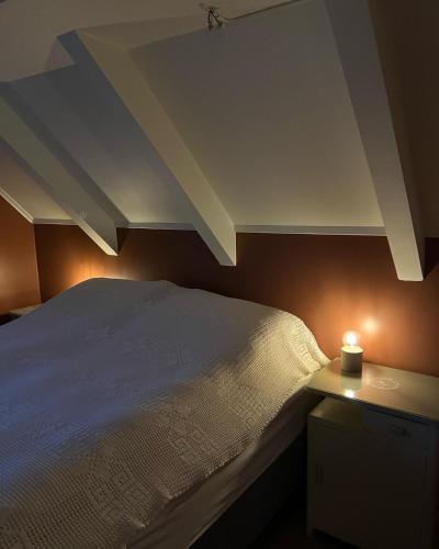 Villa Sjarmerende Hus Med Veldig Stort Uteareal.