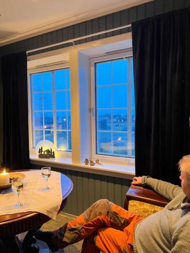 Villa Sjarmerende Hus Med Veldig Stort Uteareal.