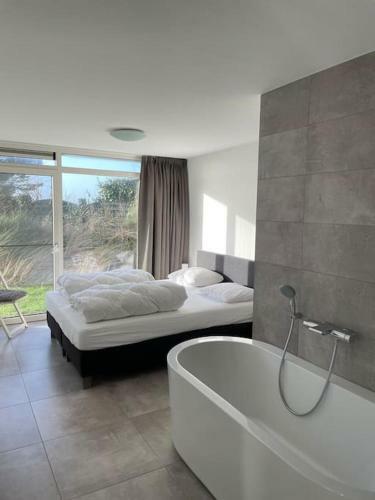 Villa Luxe 8 Persoons ?golfvillatexel? Vlakbij Zee
