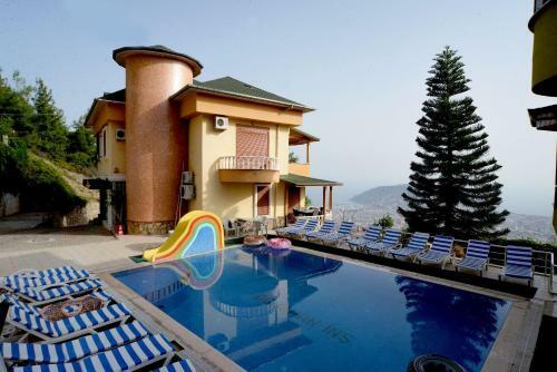 Villa Nadfox