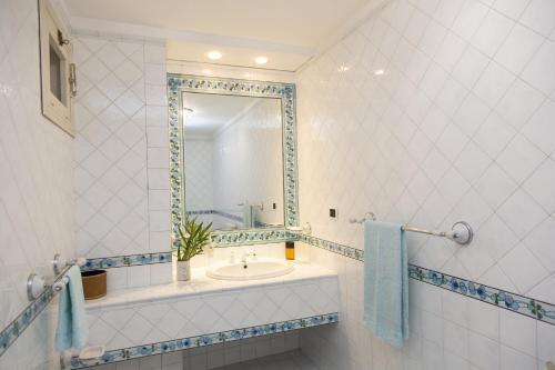 Villa Orizzonte (by Vacation Service)