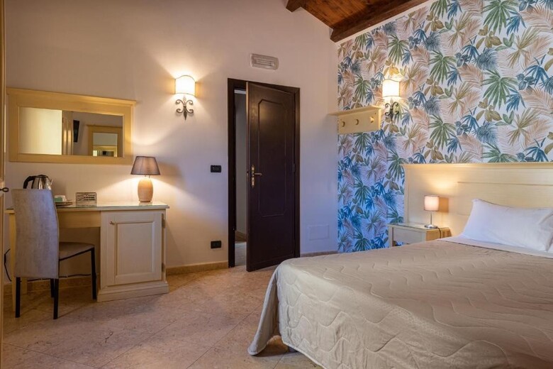 Duomo Apartments Cefal�