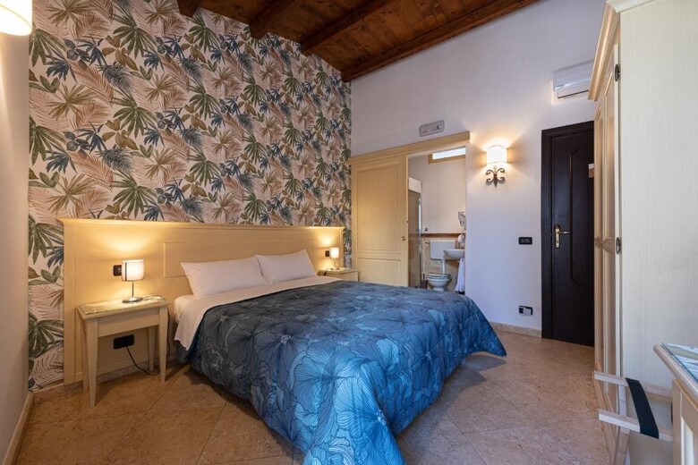 Duomo Apartments Cefal�