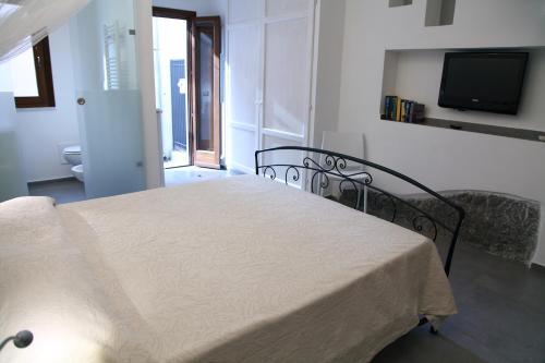 Balcone Della Rocca (by Vacation Service)