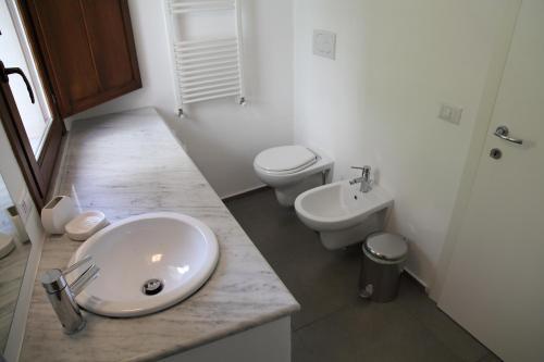 Balcone Della Rocca (by Vacation Service)