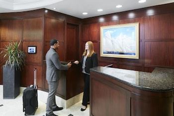 Hotel Club Quarters In Boston