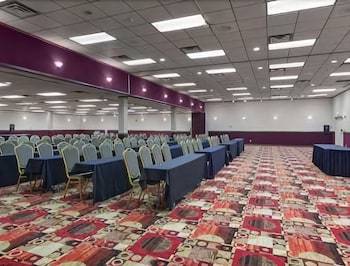 Hotel Ramada Kearney