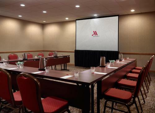 Hotel Des Moines Marriott Downtown