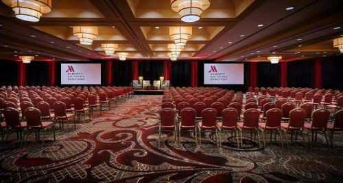 Hotel Des Moines Marriott Downtown