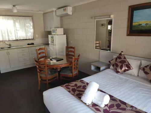 Coachman Motel