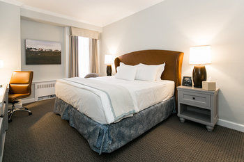 Hotel The Tidewater Inn