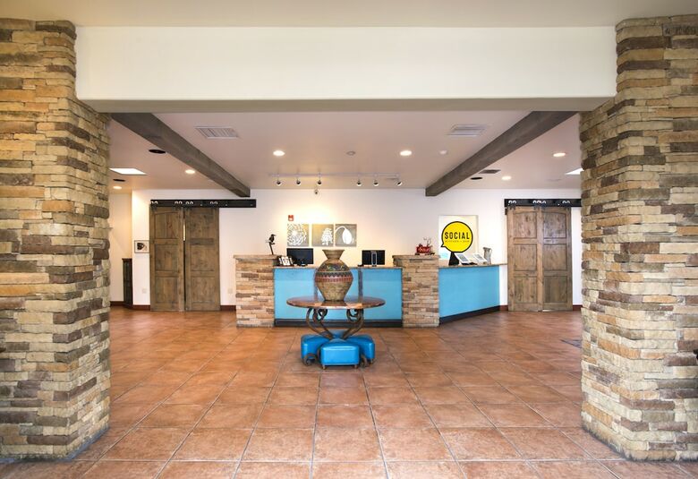 Hotel Santa Fe Sage Inn