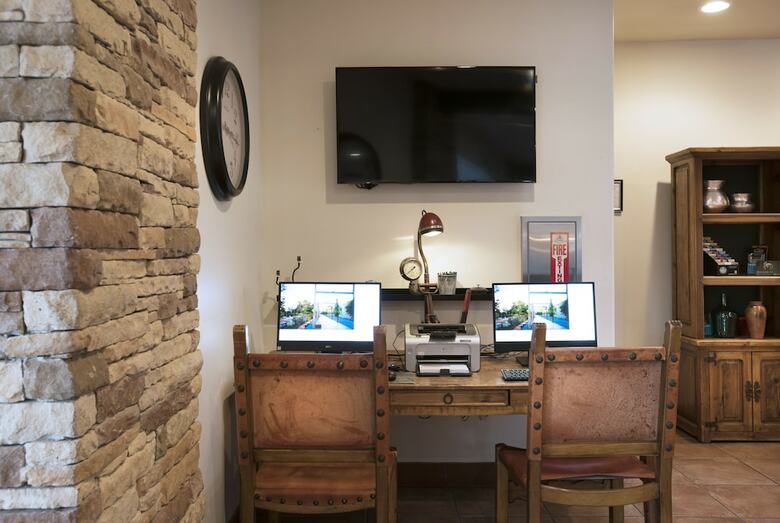 Hotel Santa Fe Sage Inn