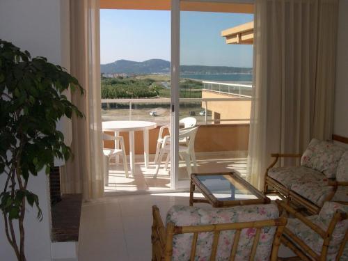 Apartamentos Golf Mar
