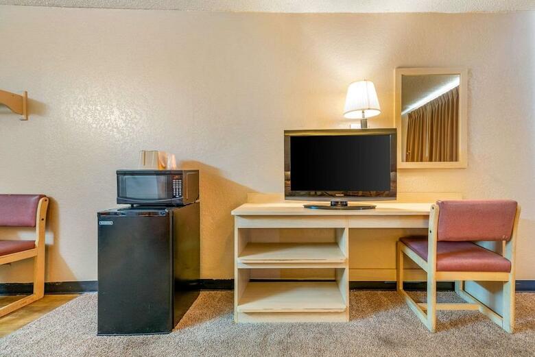Hotel Rodeway Inn Pueblo