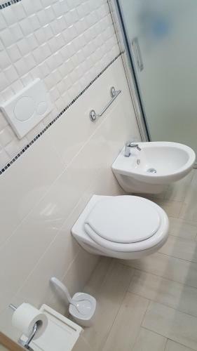 Hostal Enjoy Beach Porto Cesareo