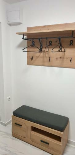 Apartma Sivi ?ako