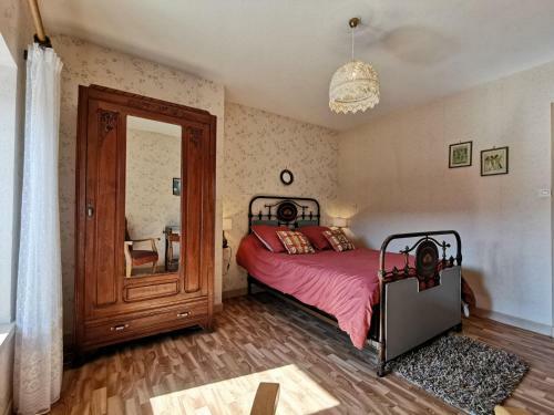 G�te Ceyssac, 3 Pi�ces, 4 Personnes - Fr-1-582-95