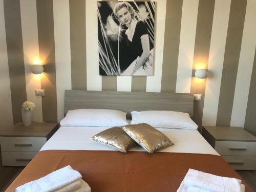 B&B Hollywood - Parcheggio Privato