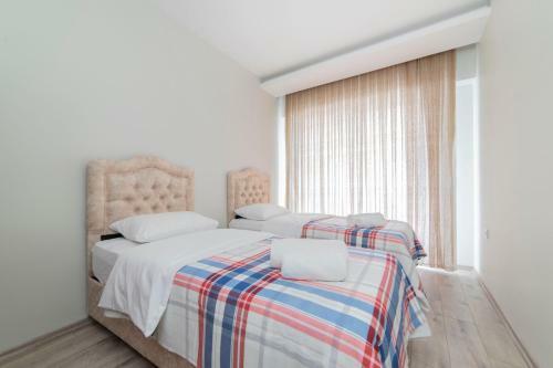Lovely 3 Bdrm Apartment Close To Everything