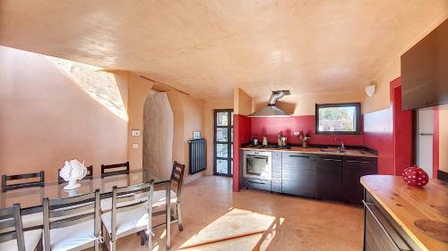 Villa Cisternino Trulli Mansion With Pool By Wowhomes