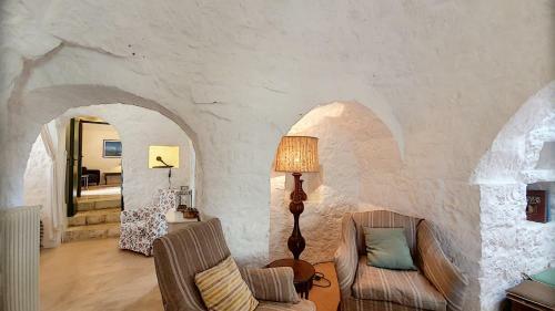 Villa Cisternino Trulli Mansion With Pool By Wowhomes