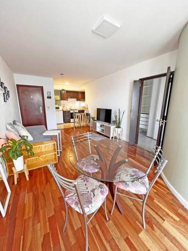 Apartamento Moderno Y Luminoso Depto Microcentrico.