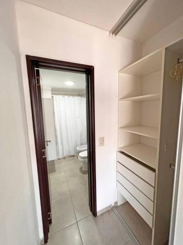 Apartamento Moderno Y Luminoso Depto Microcentrico.