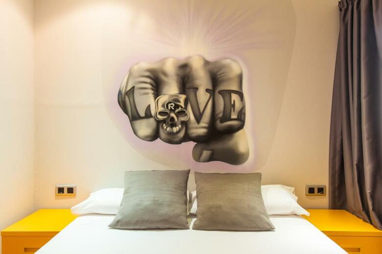 Hostal Ryans Pocket Hostel