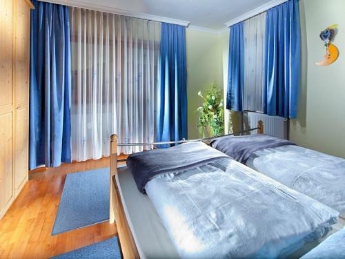 Apartamento Ferienwohnungen G�stehaus L�rcheck