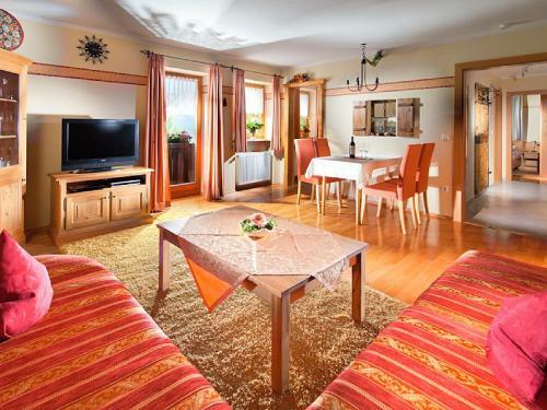 Apartamento Ferienwohnungen G�stehaus L�rcheck
