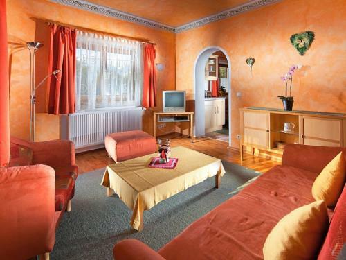 Apartamento Ferienwohnungen G�stehaus L�rcheck