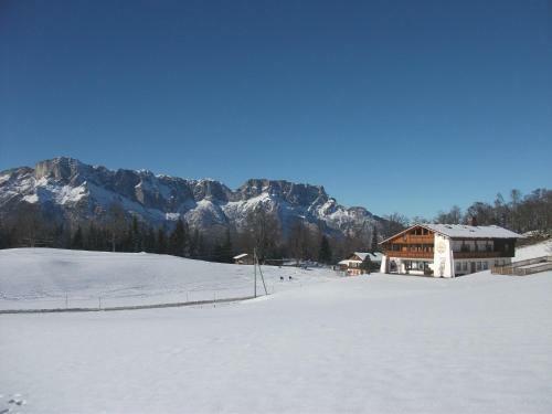 Apartamento Ferienwohnungen G�stehaus L�rcheck