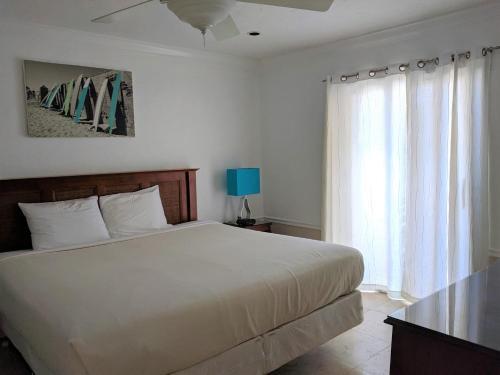Villa Manhattan Tower