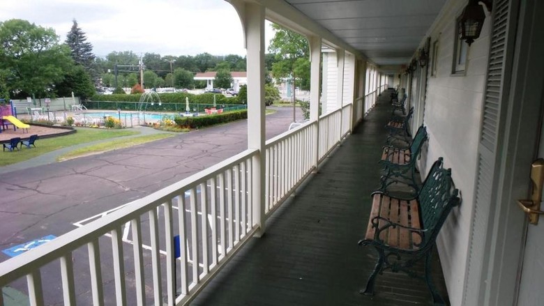 Hotel Green Granite Inn