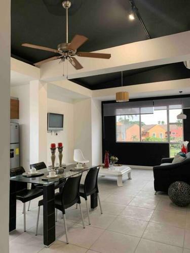 Modern And Comfortable 2 Bdr Apartment In Unioro